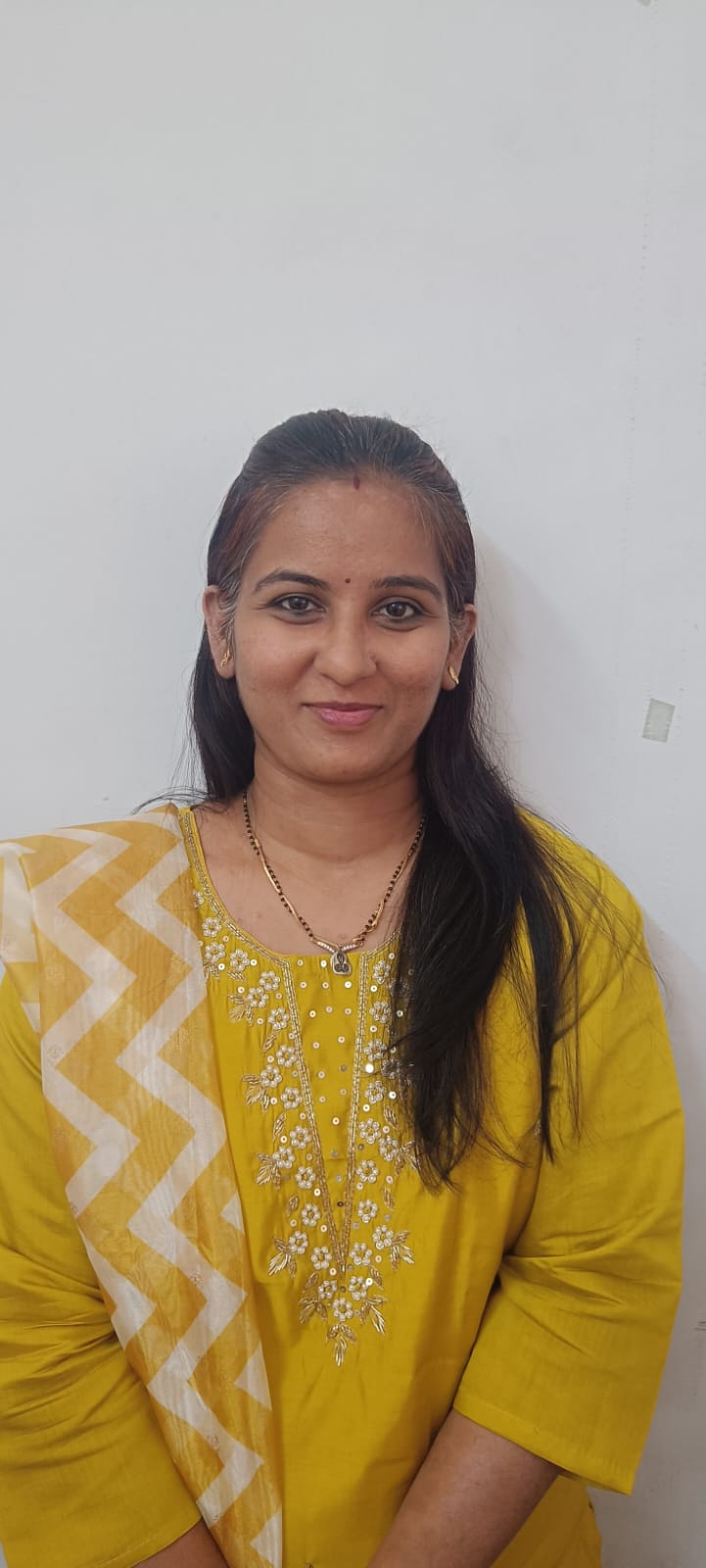 Dr. Charu Bolia